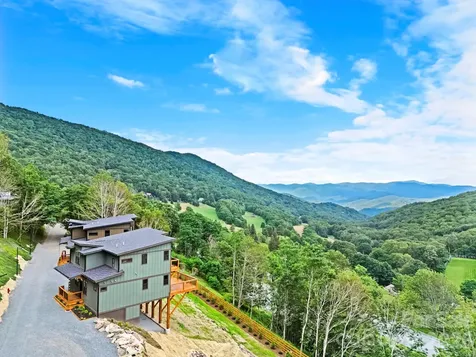 419 Snowcloud Drive Seven Devils NC 28604