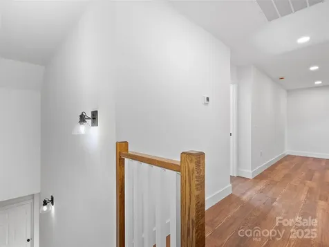 11 Riemar Lane Waynesville NC 28786