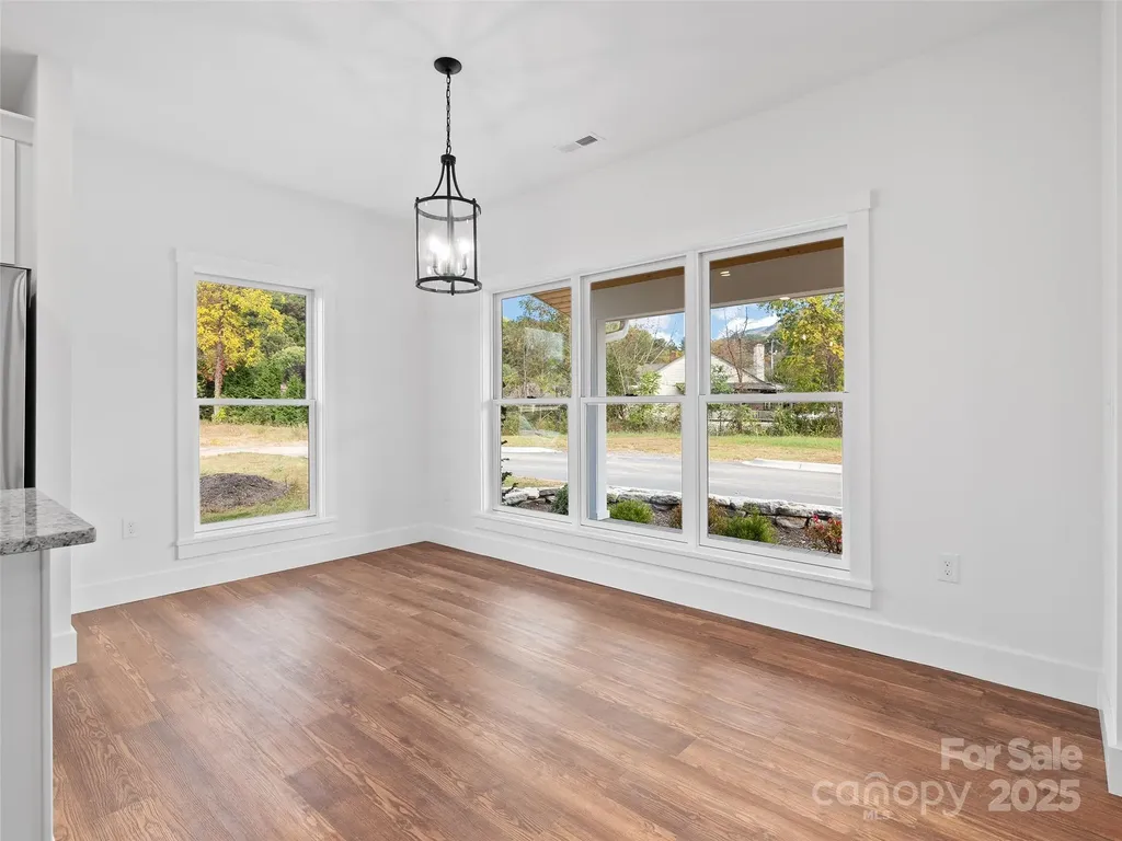 15 Riemar Lane Waynesville NC 28786