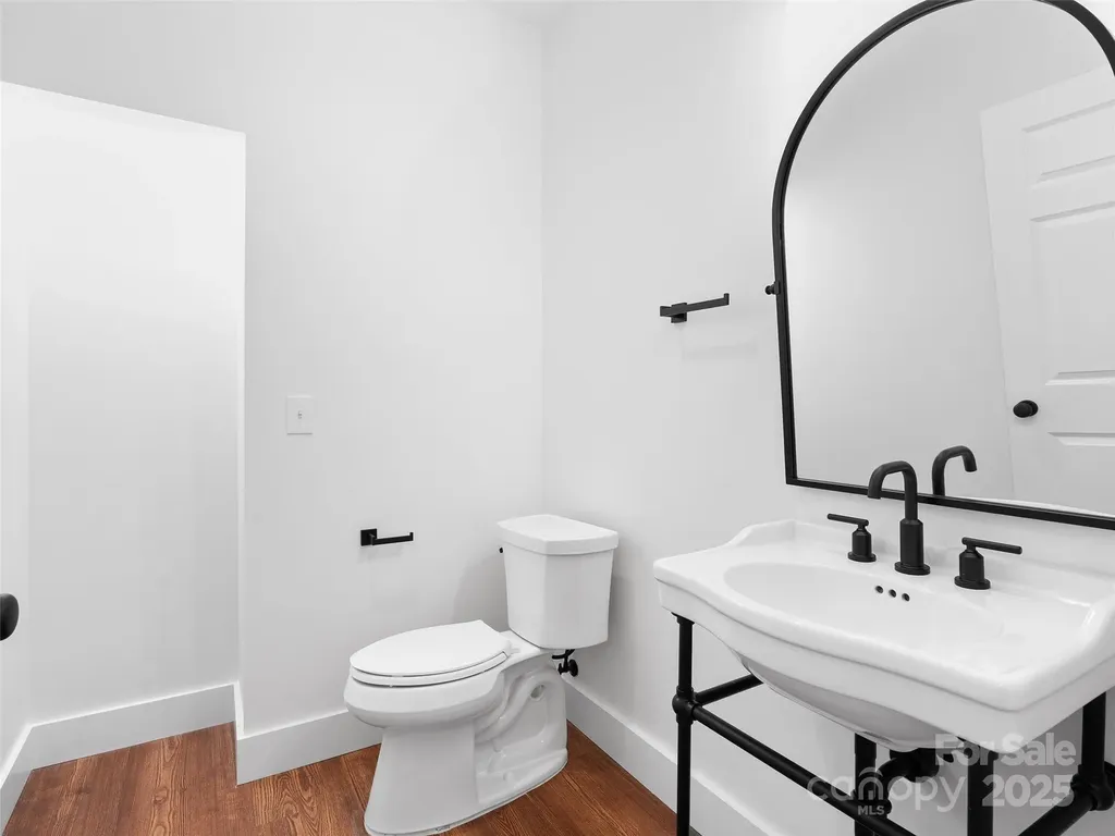 15 Riemar Lane Waynesville NC 28786