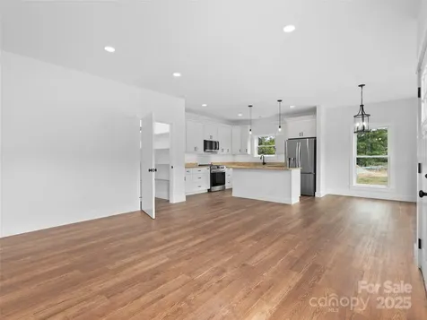 15 Riemar Lane Waynesville NC 28786