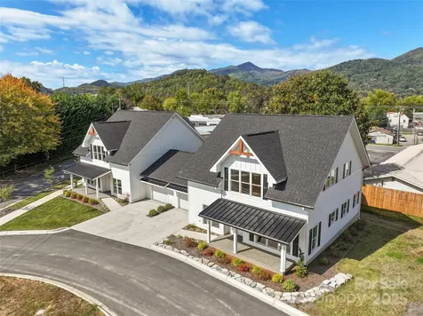 15 Riemar Lane Waynesville NC 28786