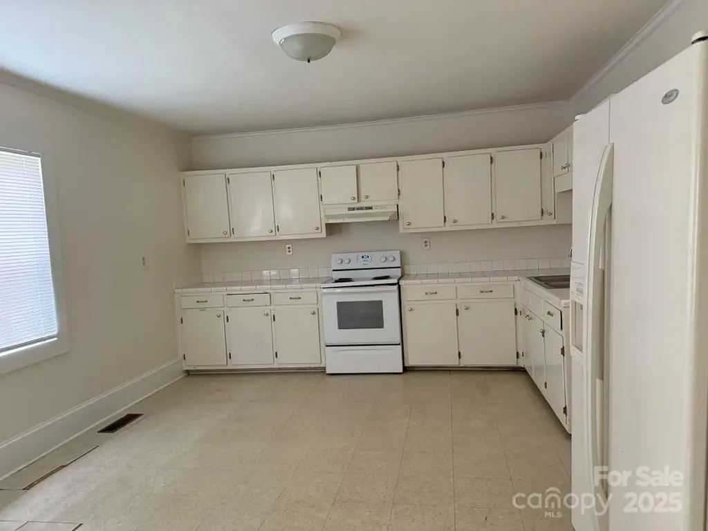 817 Jackson Street S Salisbury NC 28144