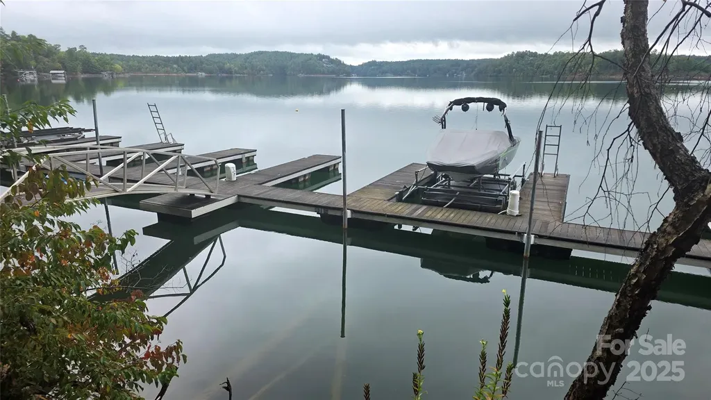 264 Porters Way Nebo NC 28761