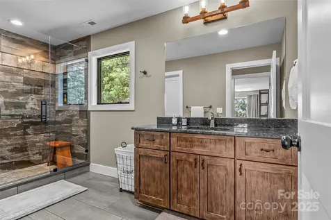 264 Porters Way Nebo NC 28761