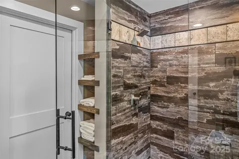 264 Porters Way Nebo NC 28761