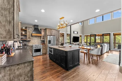 264 Porters Way Nebo NC 28761
