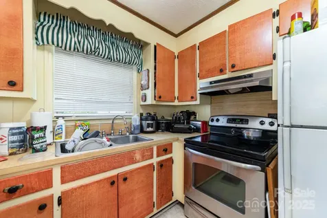 801 Windwood Drive Gastonia NC 28056