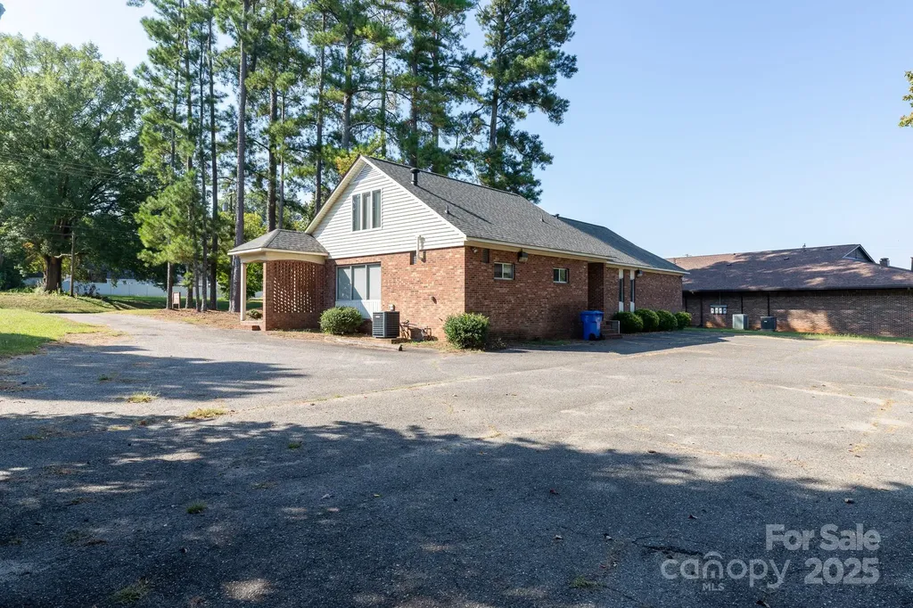 810 W King Street Kings Mountain NC 28086