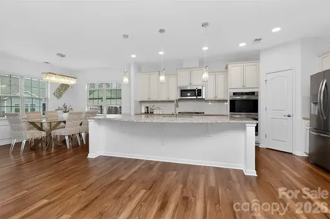 2002 Trindle Vine Lane Waxhaw NC 28173