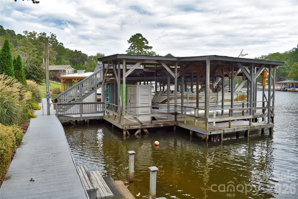 117 Sunrise Point Badin Lake NC 28127