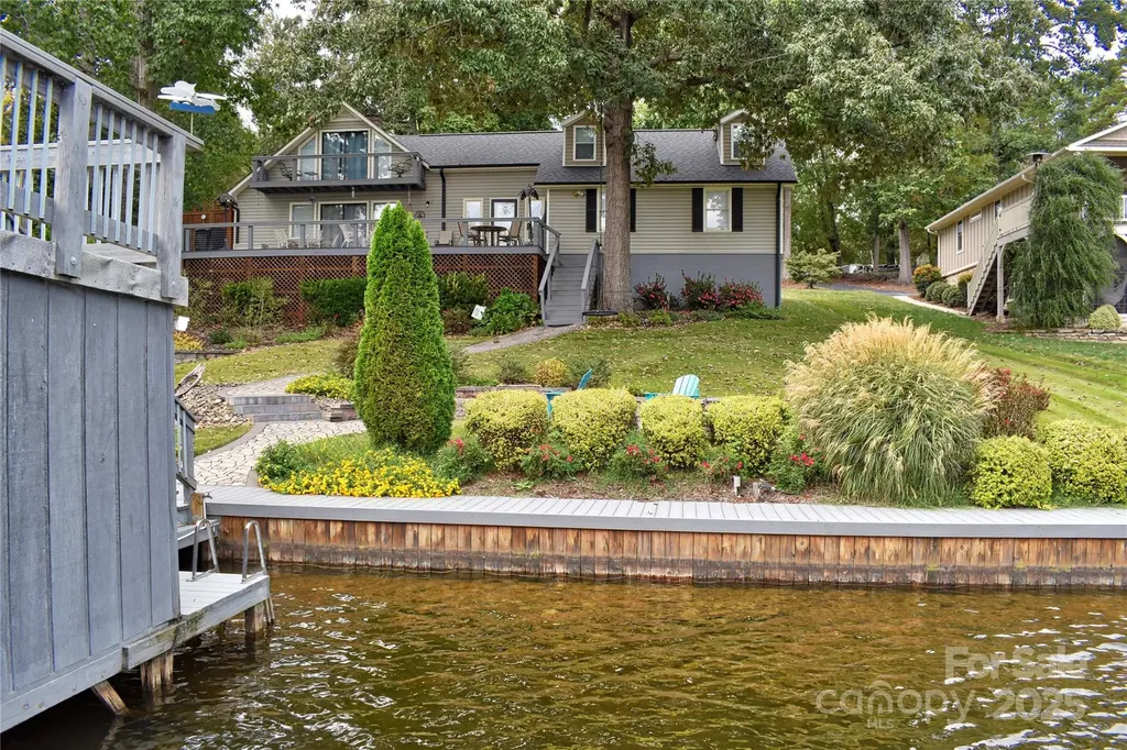 117 Sunrise Point Badin Lake NC 28127