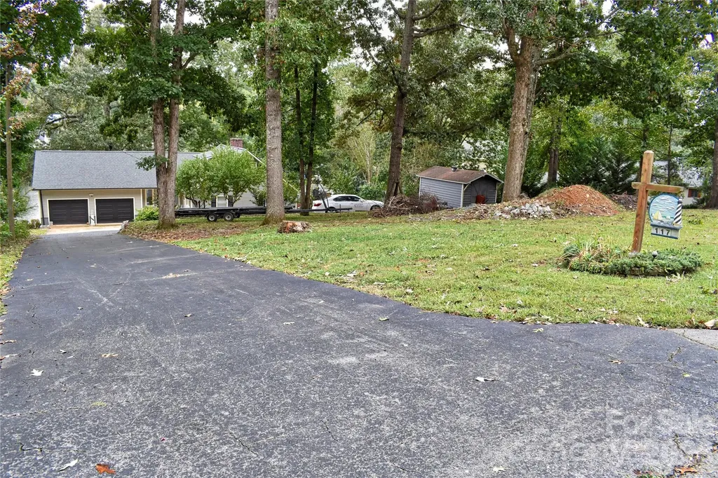 117 Sunrise Point Badin Lake NC 28127