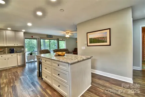 117 Sunrise Point Badin Lake NC 28127