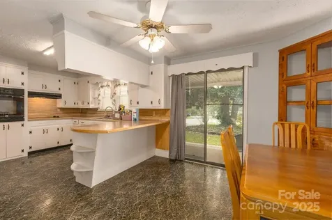 489 Ned Mcgimsey Road Nebo NC 28761