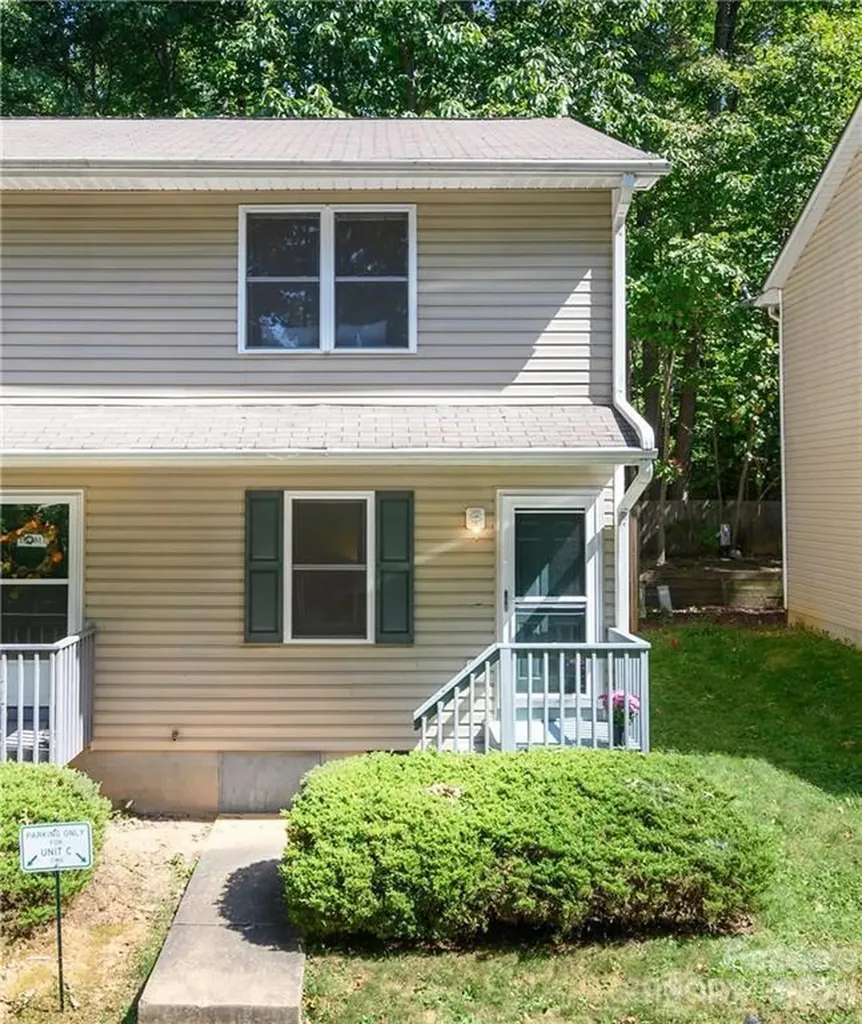 6 Azalea Road Arden NC 28704