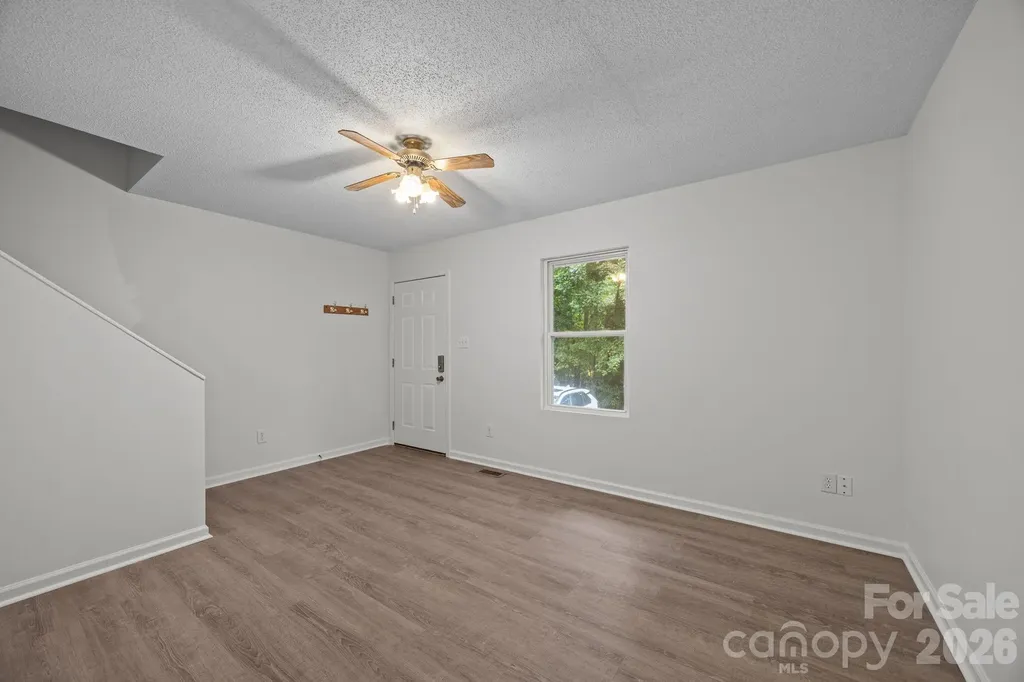 6 Azalea Road Arden NC 28704
