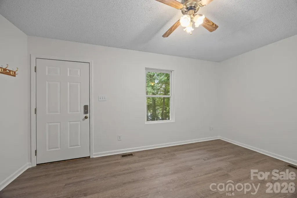 6 Azalea Road Arden NC 28704