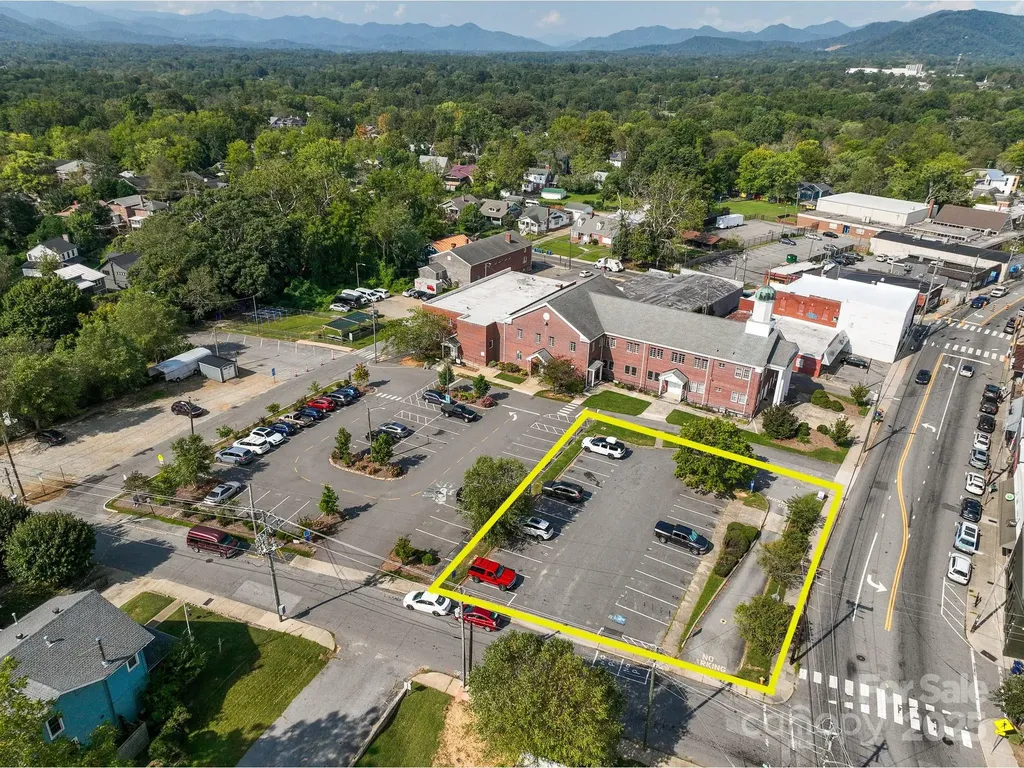 714 Haywood Road Asheville NC 28806