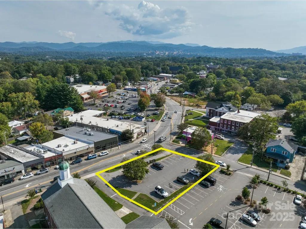 714 Haywood Road Asheville NC 28806