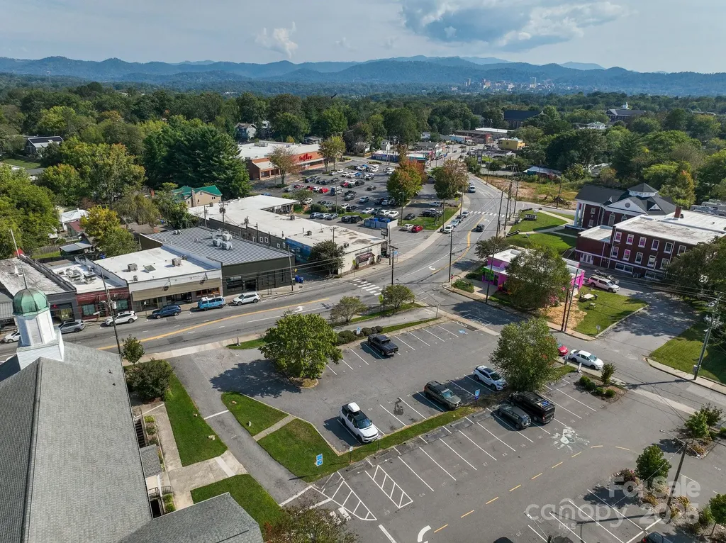 714 Haywood Road Asheville NC 28806