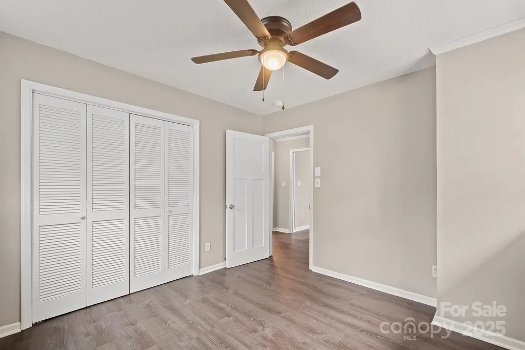 801 N Grove Street Lincolnton NC 28092