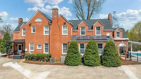 300 Morgan Street Marion NC 28752