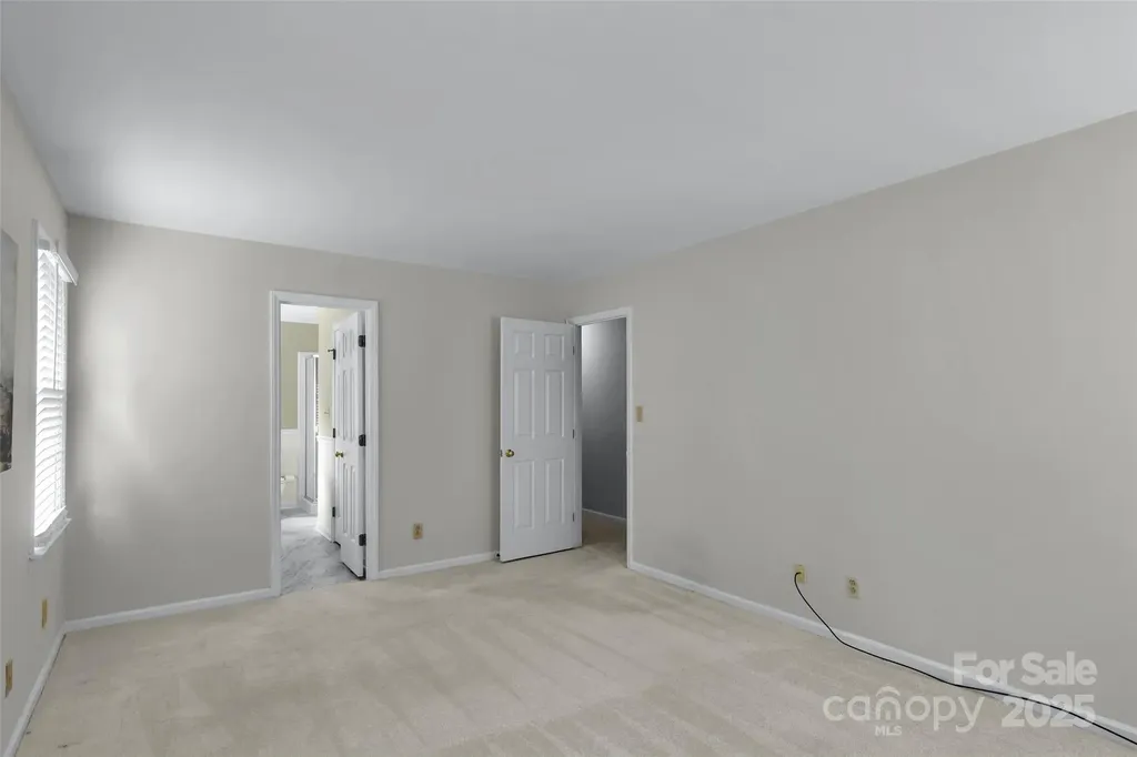 1401 Matthews Plantation Drive Matthews NC 28105