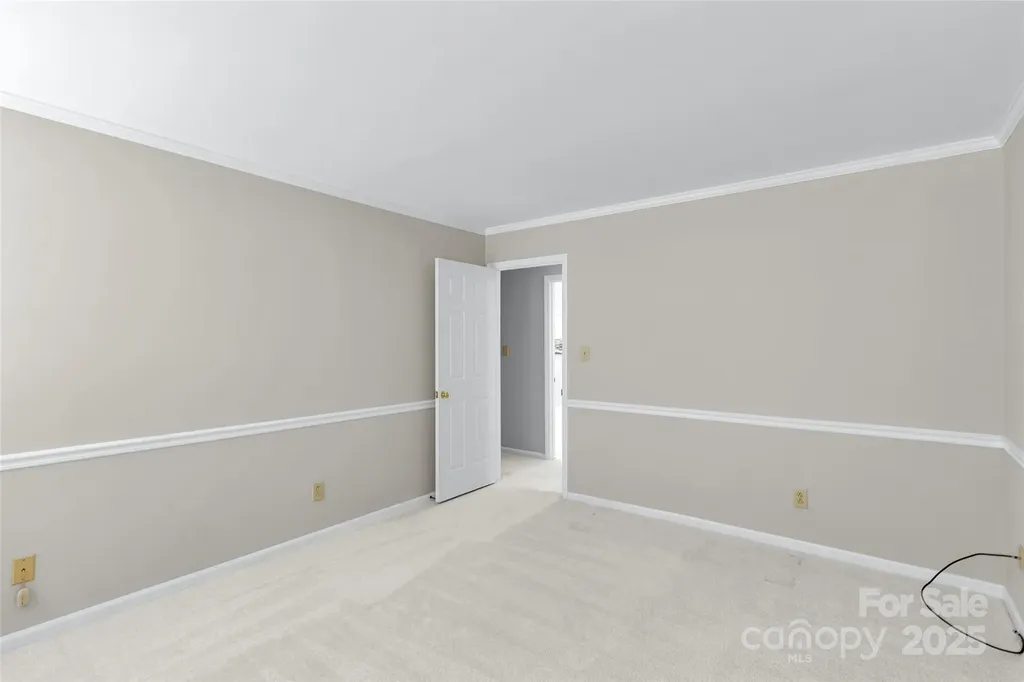 1401 Matthews Plantation Drive Matthews NC 28105