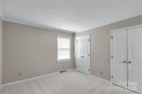 1401 Matthews Plantation Drive Matthews NC 28105
