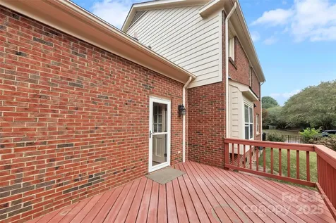 1401 Matthews Plantation Drive Matthews NC 28105
