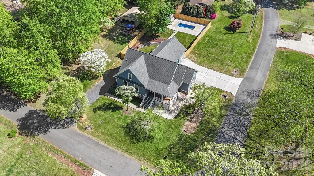 206 Montclair Drive Locust NC 28097