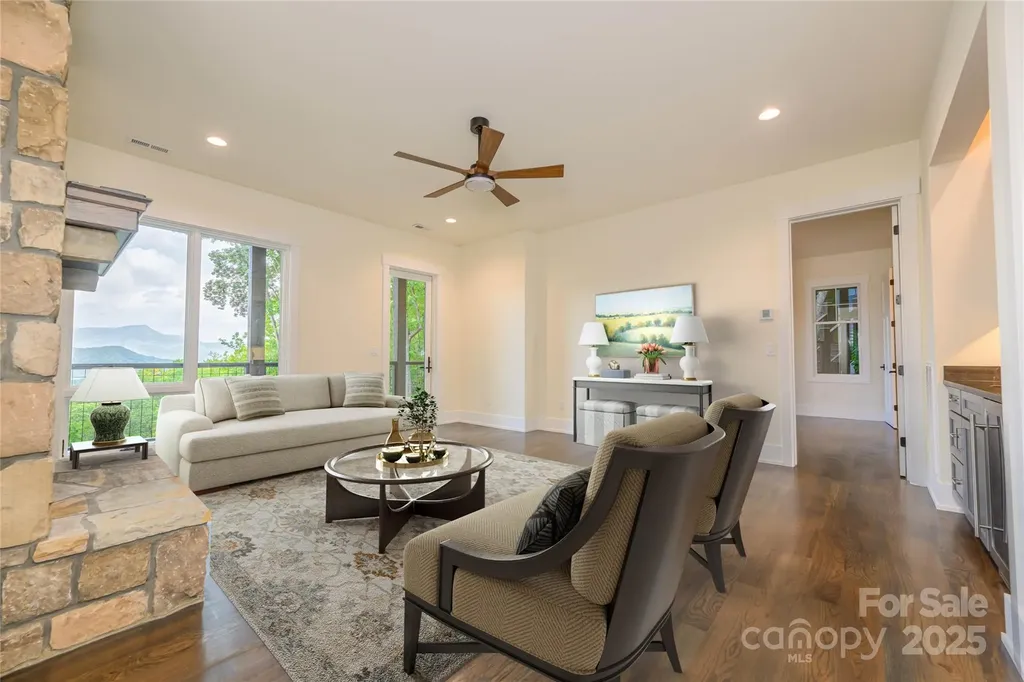 551 Macallan Drive Waynesville NC 28786