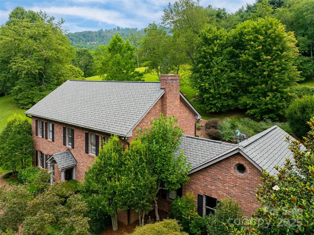91 Carter Cove Road Asheville NC 28804