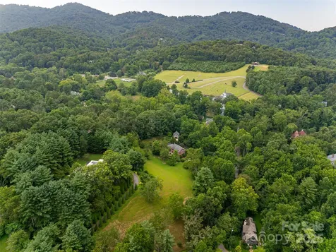 91 Carter Cove Road Asheville NC 28804