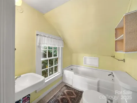 435 Upper Laurel Drive Laurel Park NC 28739
