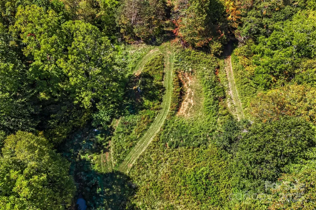 000 Maney Branch Road Burnsville NC 28714