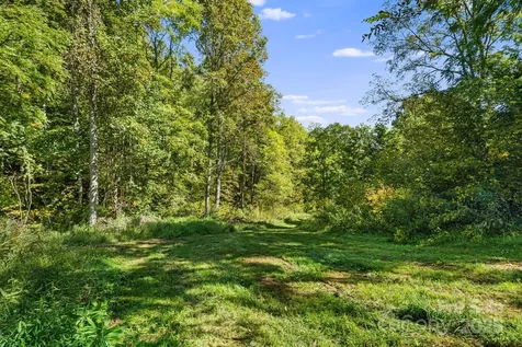 000 Maney Branch Road Burnsville NC 28714