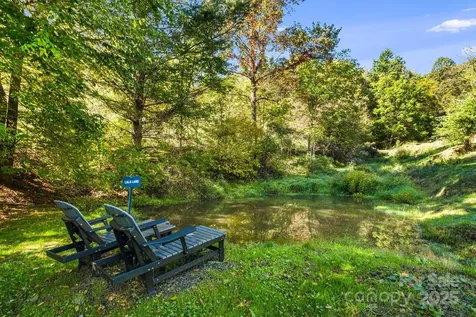 000 Maney Branch Road Burnsville NC 28714