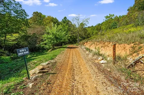 000 Maney Branch Road Burnsville NC 28714