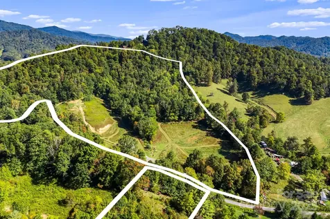 456 Maney Branch Road Burnsville NC 28714