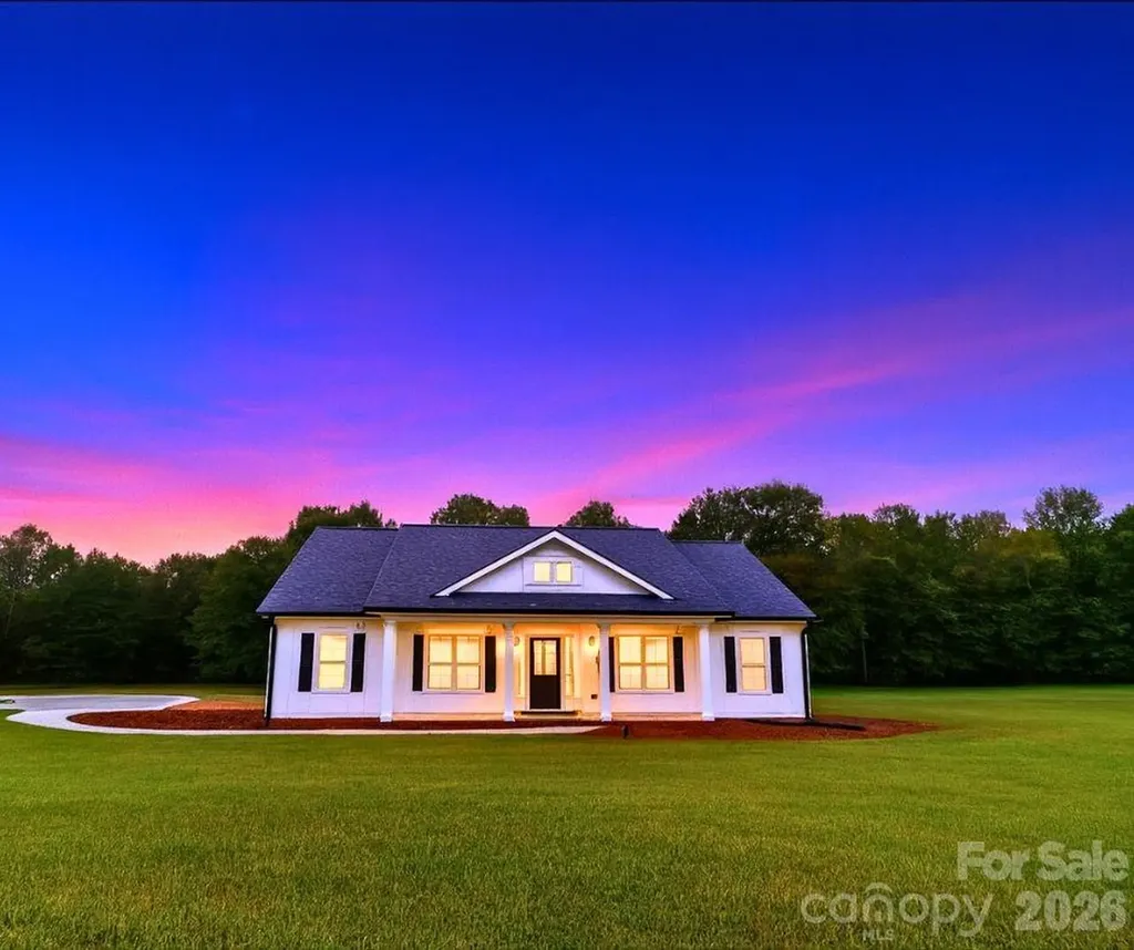 102 Obando Drive Lawndale NC 28090