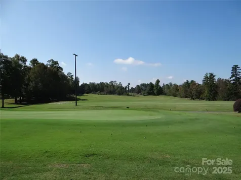 316 Players Ridge Road Hickory NC 28601