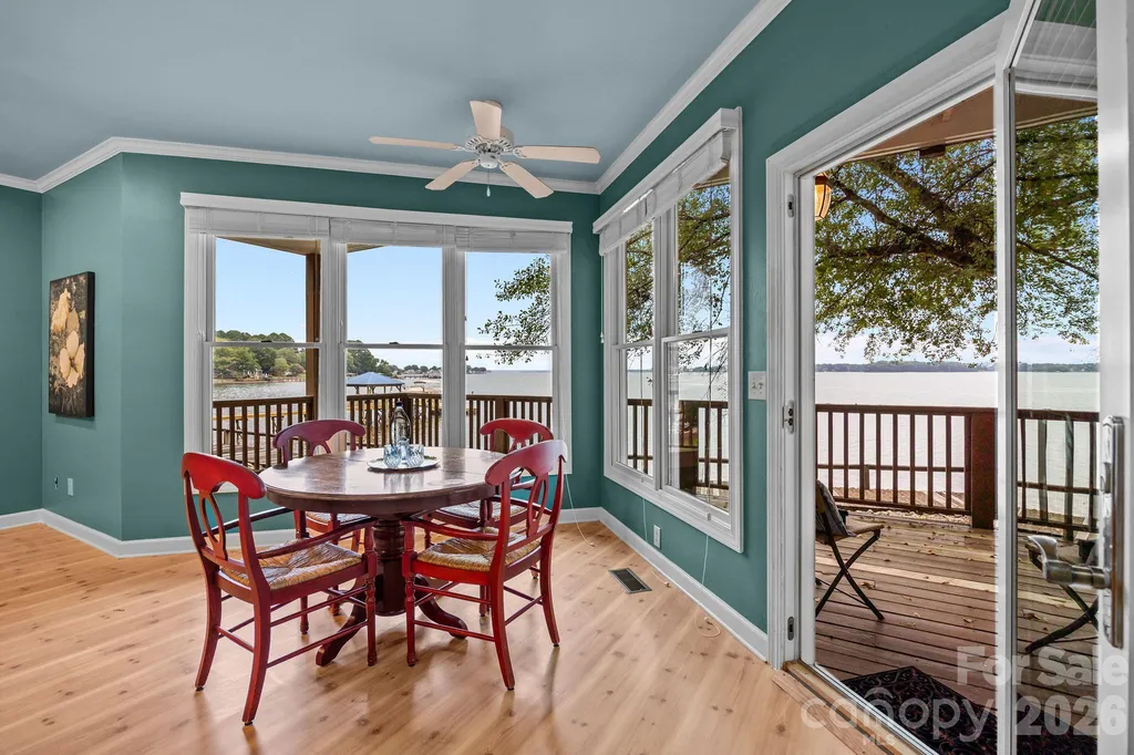 1890 Yacht Club Drive Denver NC 28037