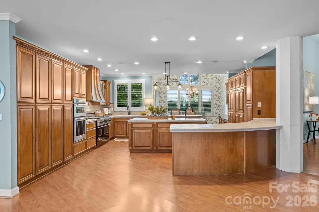 1890 Yacht Club Drive Denver NC 28037