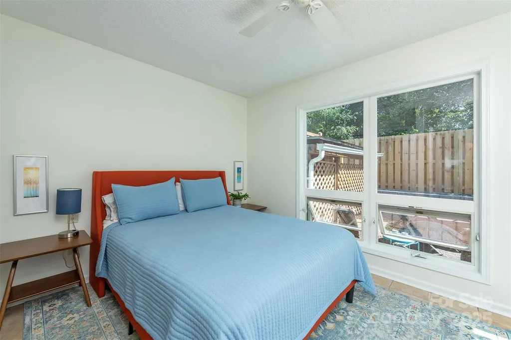 43 Vermont Court Asheville NC 28806