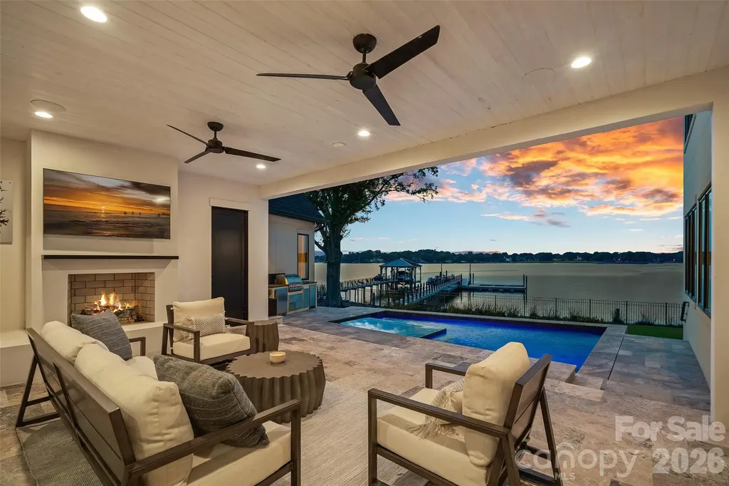 17811 Largo Place Cornelius NC 28031