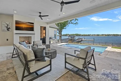 17811 Largo Place Cornelius NC 28031