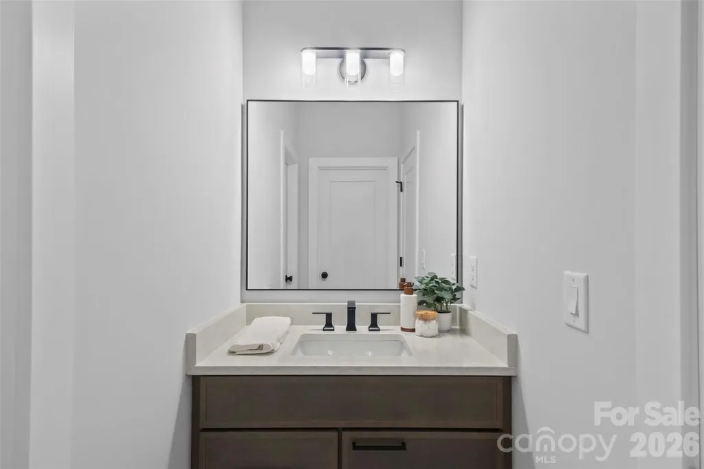 1613 Umstead Street Charlotte NC 28205