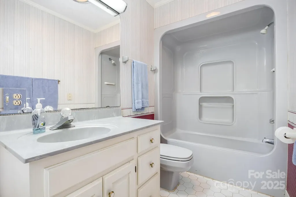240 Partridge Run Salisbury NC 28147